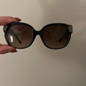 Tory burch sunglasses. Like new